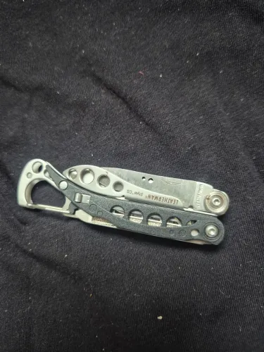 Alicate Multifuncional Leatherman Style PS 8 Funções