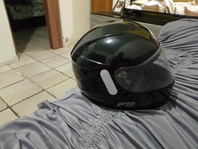 Capacete
