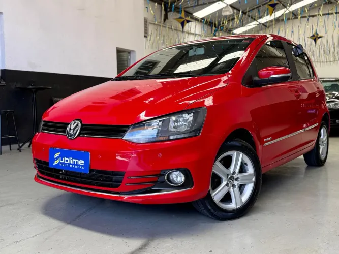 Volkswagen Fox 1.6 MSI Highline 16V Flex 4P Manual. 2016