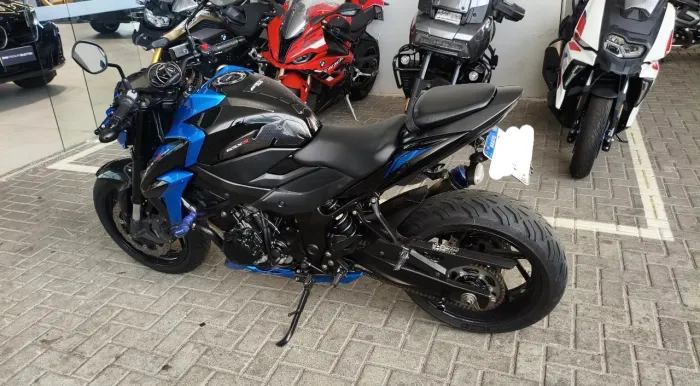 SUZUKI GSX - S750 2020/2021
