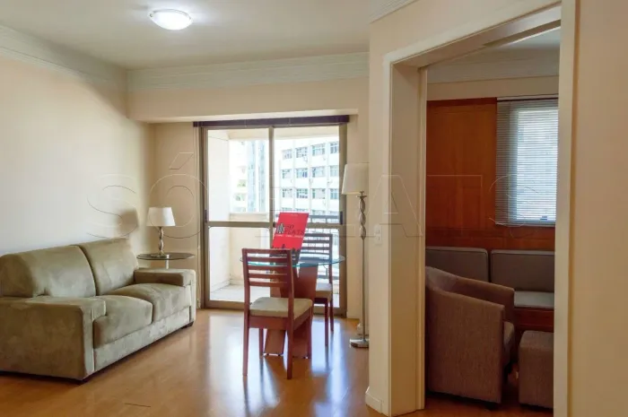 Lindo flat estilo residence com 2x dorms, próx a Av 9 de Julho e Av Brig. Faria Lima. Cons