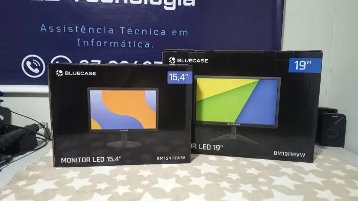 Monitores BLUECASE