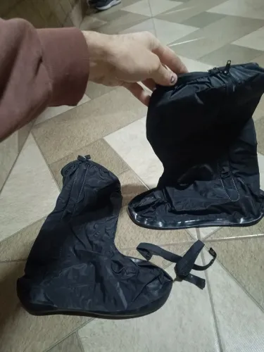 Bota protetora para tenis chuva