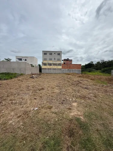 Lote em Praia Grande - Próximo ao mar