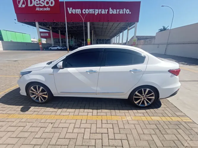 Fiat Cronos Precision 1.8 16V Flex Aut. 2019
