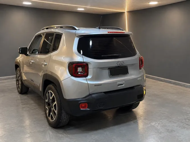 Jeep Renegade Longitude 1.8 4X2 Flex 16V Aut. 2021