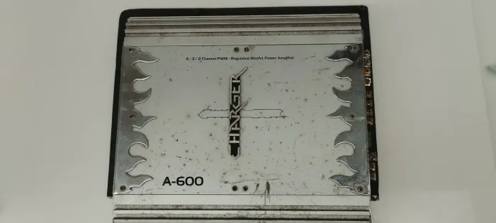Amplificador automotivo Charger A600