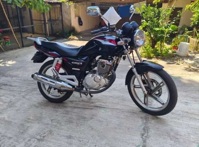 Moto Suzuki 125 cilindradas