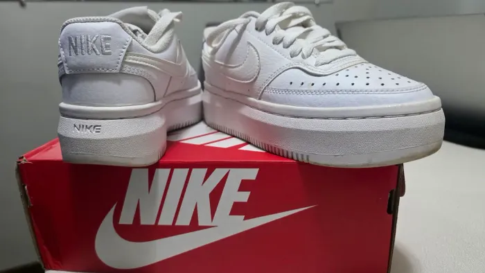 Tenis Nike Court Vision Alta 34