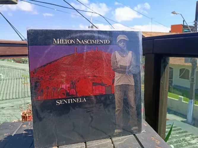 LP Vinil Milton Nascimento Sentinela Impecável