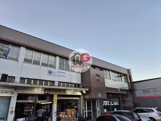 SALA COMERCIAL, MELHOR LOCALIZAÇÃO AV. PORTUGAL !