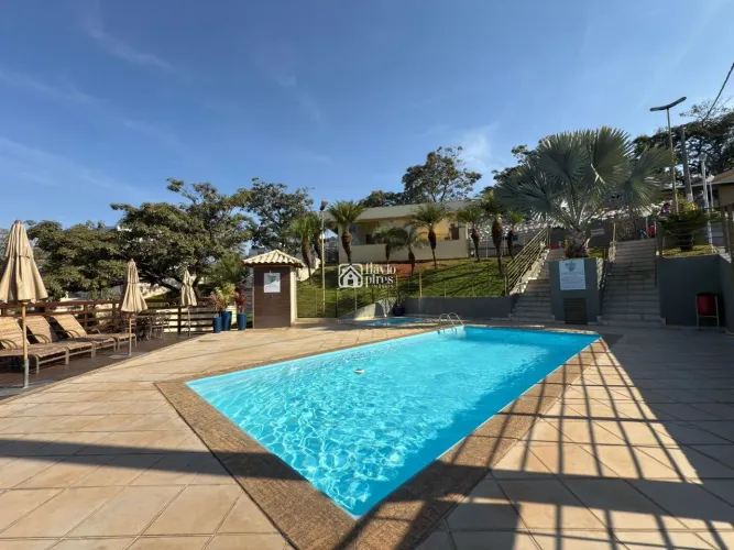 CASA EM CONDOMÍNIO FECHADO COM 3 QUARTOS NO CABRAL - CONFORTO, SEGURANÇA E EXCELENTE LOCAL
