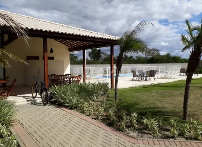 Terreno Condomínio do Bosque em Novo Jockey - Campos, RJ
