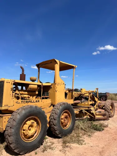 Motoniveladora Patrol 120B