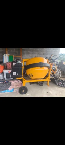 Betoneira CSN 400 litros