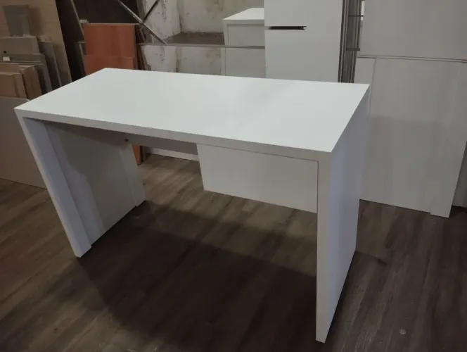 Mesa escritório