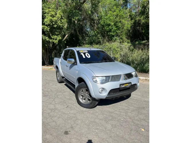 Mitsubishi L200 Triton HPE 3.5 CD V6 24V Flex Aut. 2010