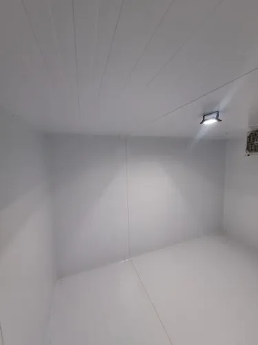 PAINEIS PRA DIVISORIAS / ISOLAMENTOS
