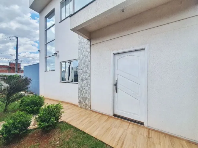 Sobrado Residencial à venda, Esmeralda, Cascavel - SO0376.