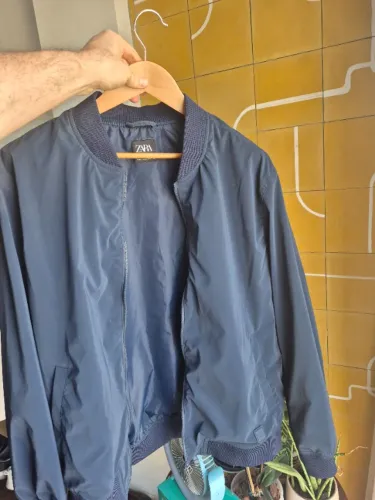 Blusa Azul Corta Vento Zara (Usada APENAS 1X)