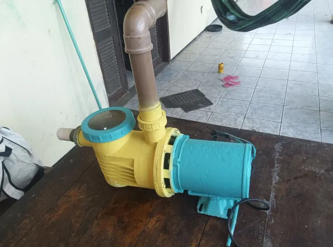 Motor de borda de piscina