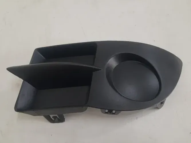 Moldura Farol Milha Renault Clio 2006/2012 Original 21928 Preto Esquerdo