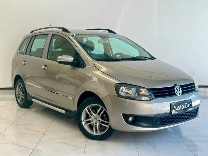Volkswagen Spacefox 1.6/ 1.6 Trend Total Flex 8V 5P 2011