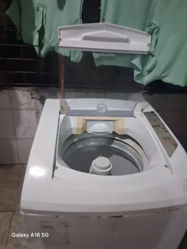 Vendo a máquina brastemp,só esta  ruim a placa e bem barato,, vou vende porque comprei out