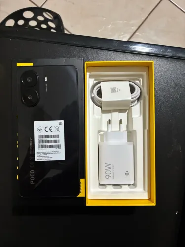 POCO X7 PRO 512 GB/ 12 GB RAM NOVO