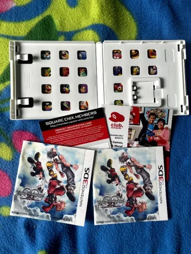 Box Nintendo 3DS Kingdom Hearts 3D ( SEM DISCO )