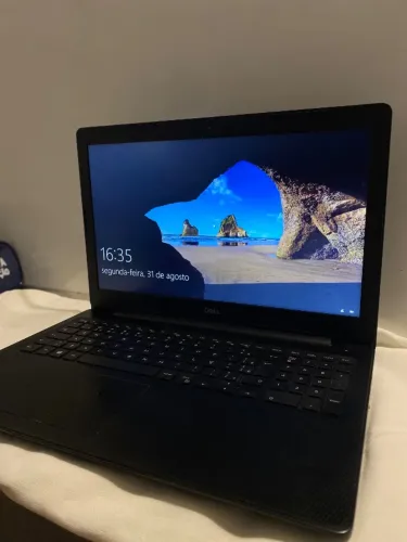 Notebook Dell Intel Core i3 - 1 Terabyte de Espaço (Seminovo)