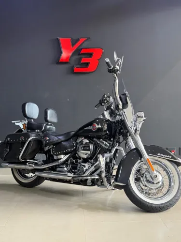 HERITAGE SOFTAIL CLASSIC FLSTC PRETA 2016/2016