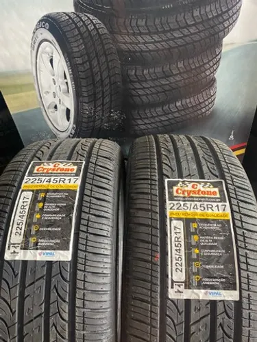 Par de pneus 225/45r17 remolde Crystone 