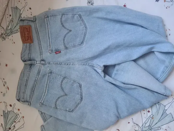 Calça jeans Levis
