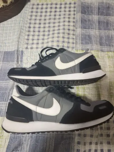 Nike air vortex