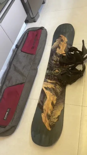 Prancha Snowboard Jones Mountain Twin 158w + Bindings Burton Cartel CAPA de BRINDE