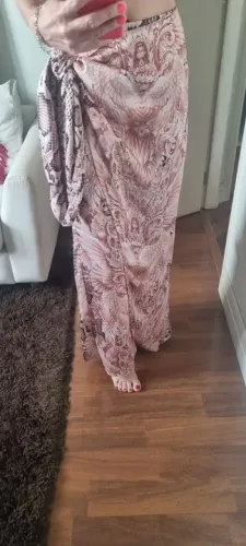 calça nova de cetim parece agilita, 36, veste 38 também
