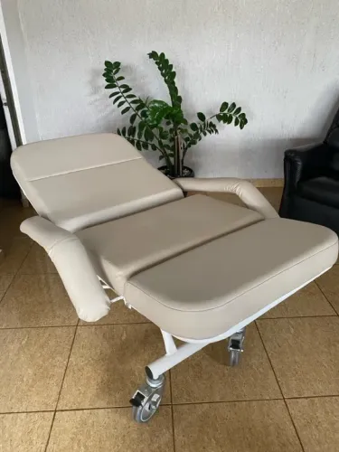 Poltrona Maca Reclinável que suporta 250kg