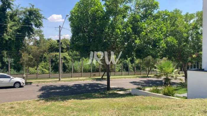 TERRENO , CONDOMINIO JARDINS DI ROMA , INDAIATUBA SP,Aceito permuta até 50% e analiso troc
