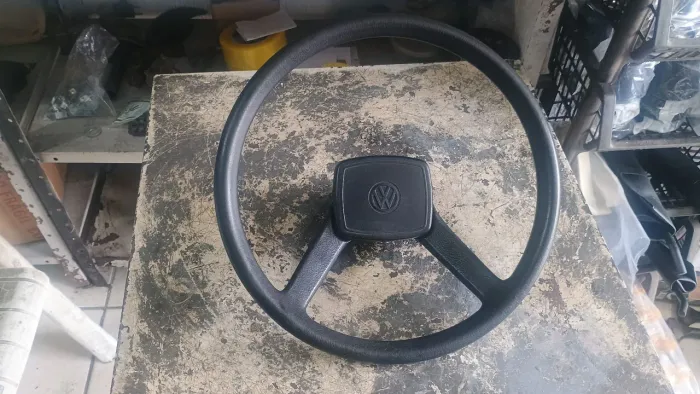 VOLANTE VW ESPUMADO ORIGINAL DO FUSCA BRASÍLIA GOL VOYAGE PARATI 