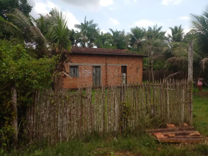 CASA A VENDA EM BENEVIDES 