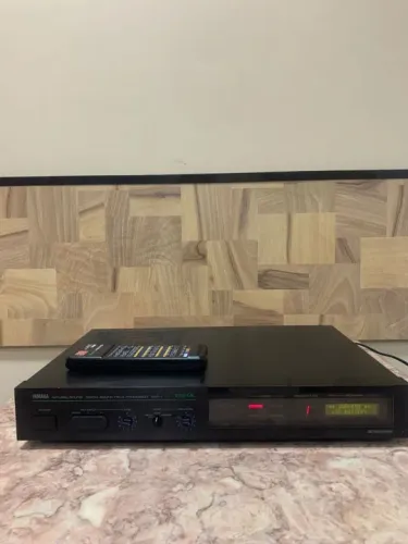Processador Yamaha Dsp-1