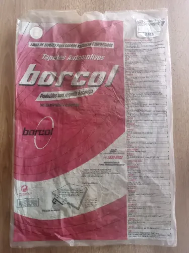 Jogo de tapetes automotivo Borcol 