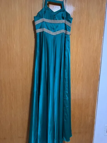 Vestido longo verde esmeralda