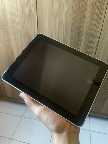 Com defeito Ipad 1, primeira geração 