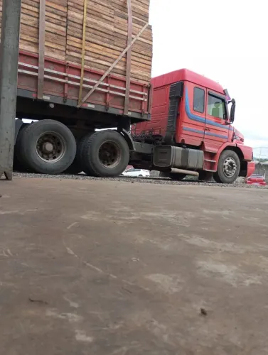Scania 113 top line 97 caixa 6 marcha trucado com ar condicionado