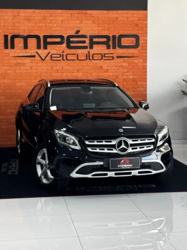 Mercedes-Benz GLA 200 Adv. 1.6/1.6 TB 16V Flex Aut. 2019