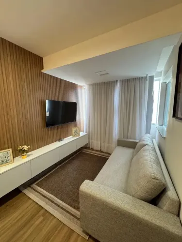 Apartamento à venda em Itapuã  Porteira Fechada, 1 quarto e localização privilegiada