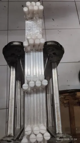 Kit 7 Hastes Cerca Elétrica Alumínio (4 Isoladores) - NOVAS