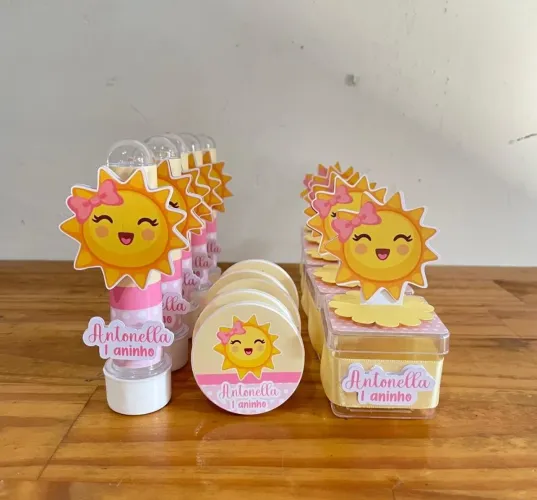 Kit acrilico personalizado- 30 itens